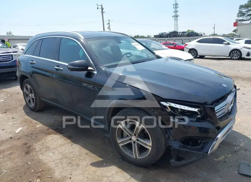 2016 Mercedes Benz GLC 300 фото