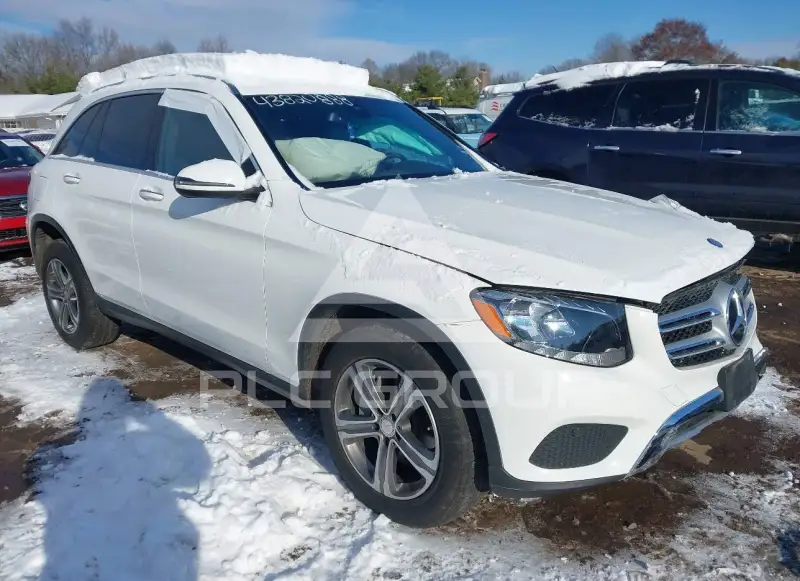 2016 Mercedes Benz GLC 300 фото