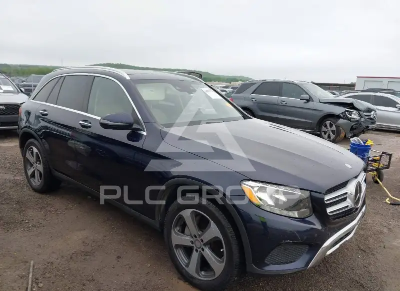 2016 Mercedes Benz GLC 300 фото