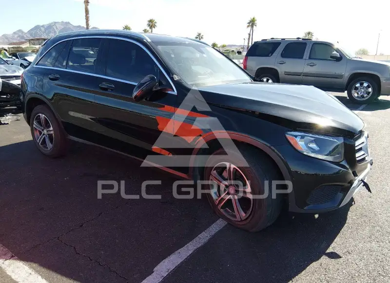 2016 Mercedes Benz GLC 300 фото