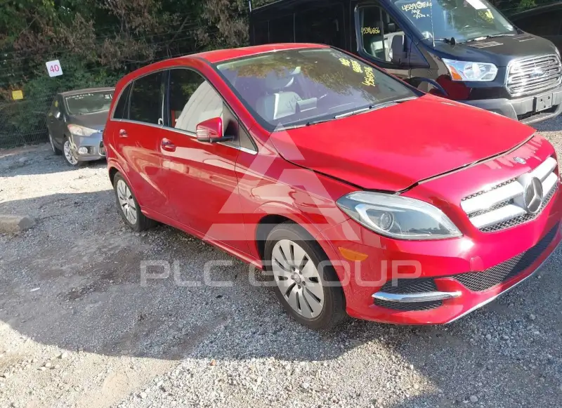 2016 Mercedes Benz B 250 photo