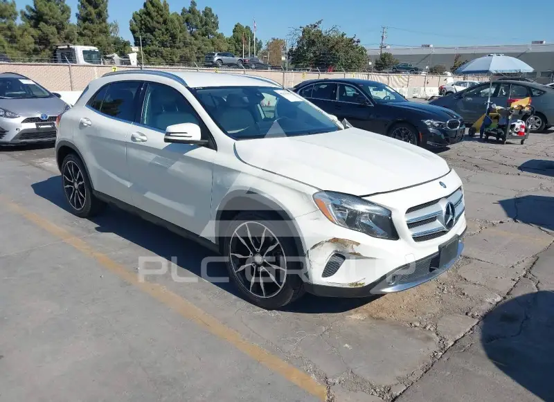 2016 Mercedes Benz GLA 250 фото