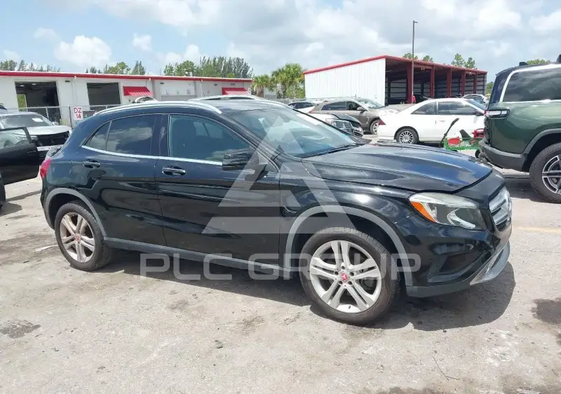 2016 Mercedes Benz GLA 250 photo