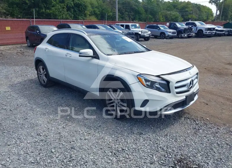 2016 Mercedes Benz GLA 250 фото