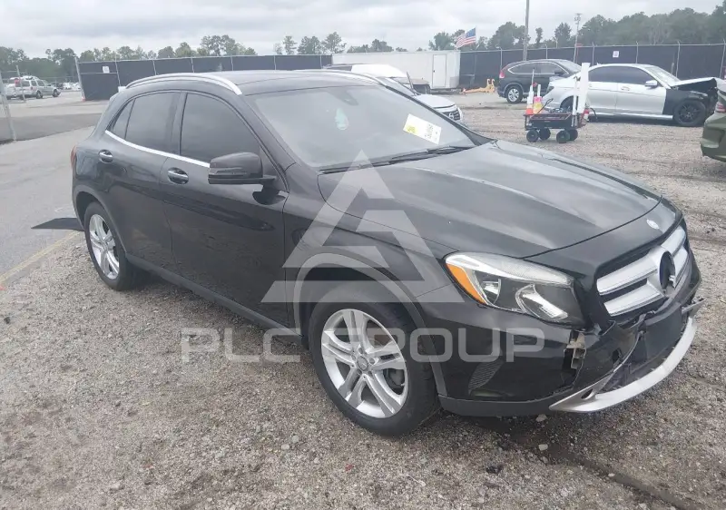 2016 Mercedes Benz GLA 250 фото