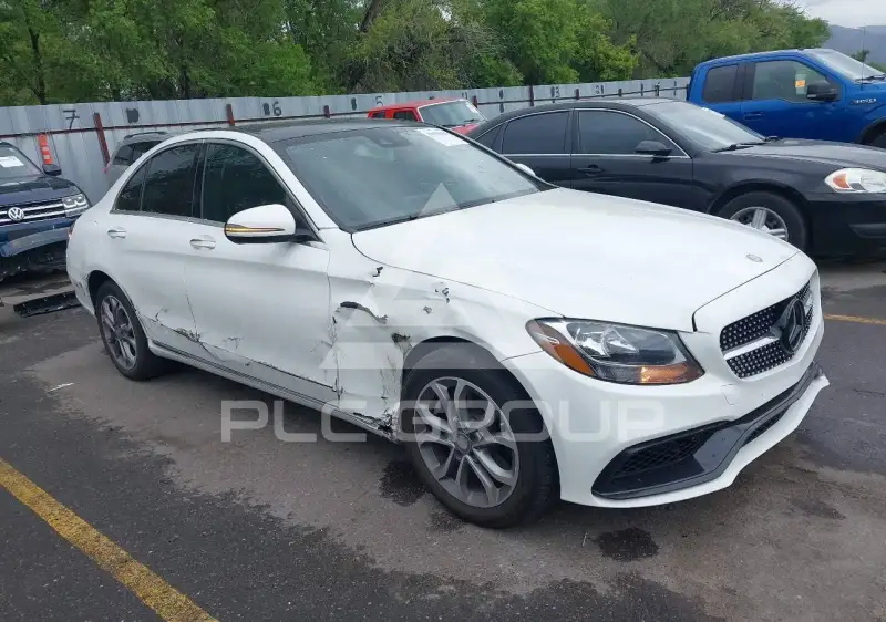 2016 Mercedes Benz C-Class фото