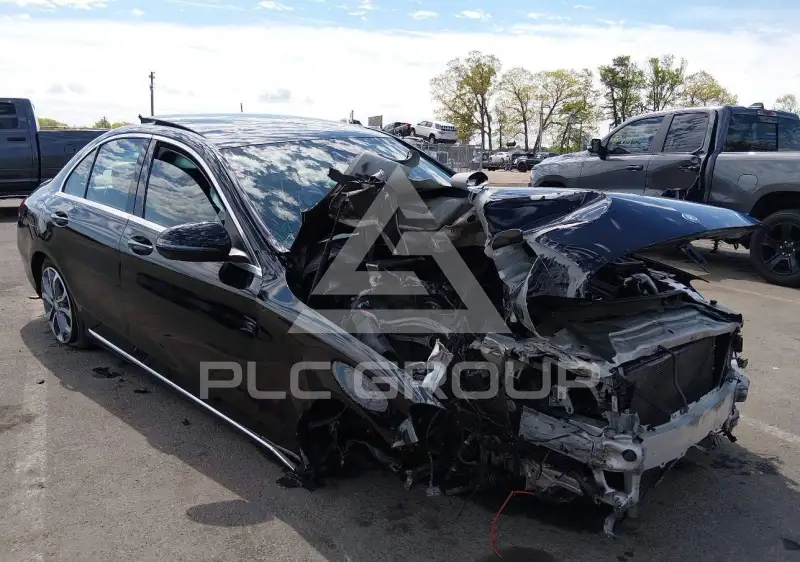 2016 Mercedes Benz C-Class photo