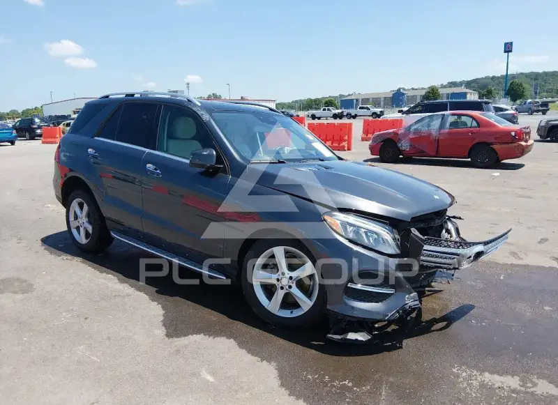 2016 Mercedes Benz GLE 350 photo