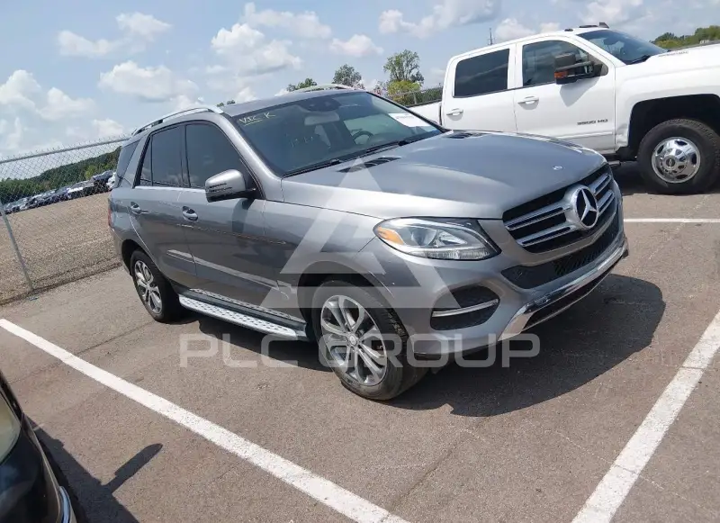 2016 Mercedes Benz GLE 350 фото
