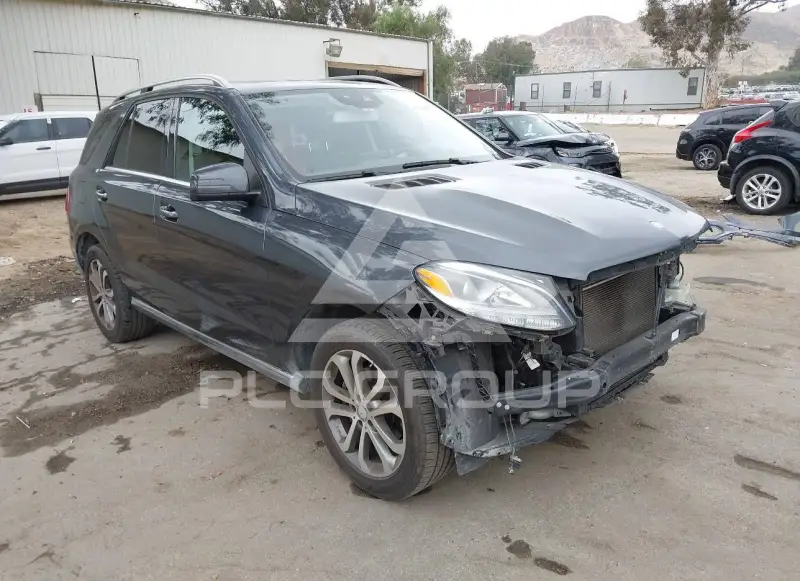2016 Mercedes Benz GLE 350 фото