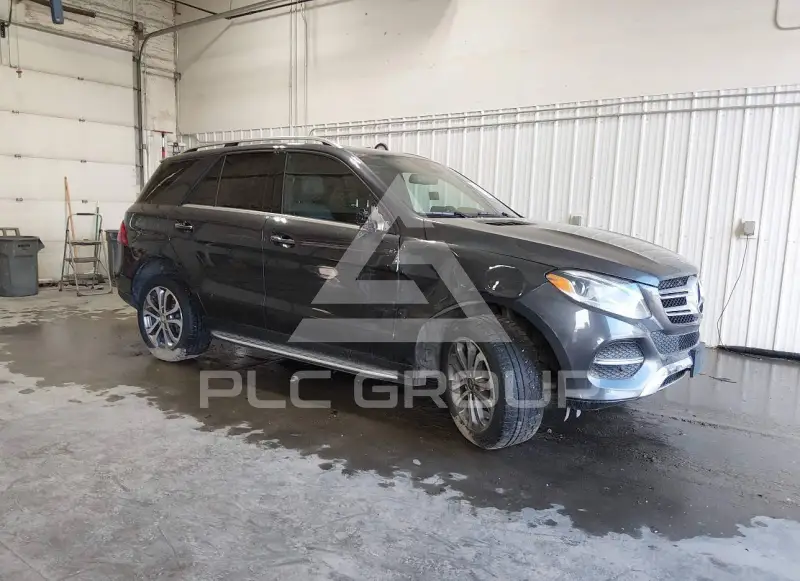 2016 Mercedes Benz GLE 350 фото