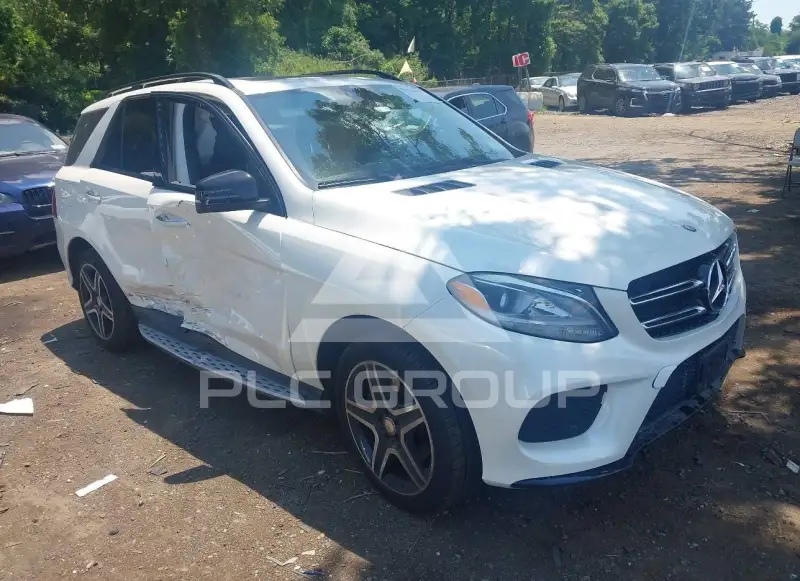 2016 Mercedes Benz GLE 350 фото