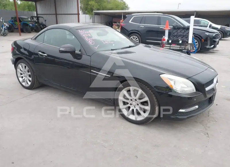 2016 Mercedes Benz SLK 300 фото