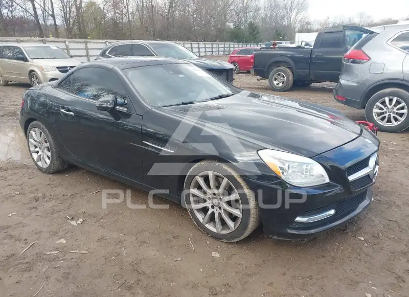 2016 Mercedes Benz SLK 300 фото