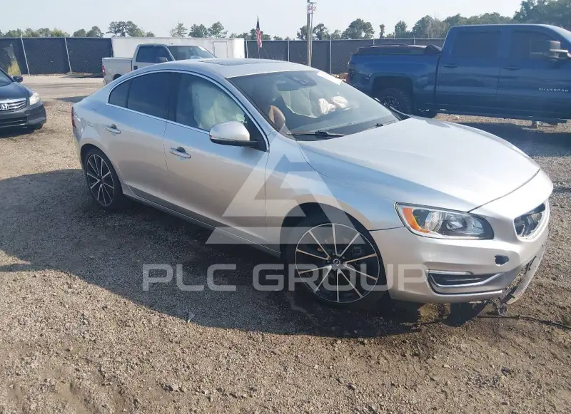 2016 Volvo S60 фото