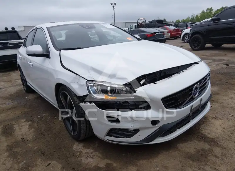 2016 Volvo S60 фото