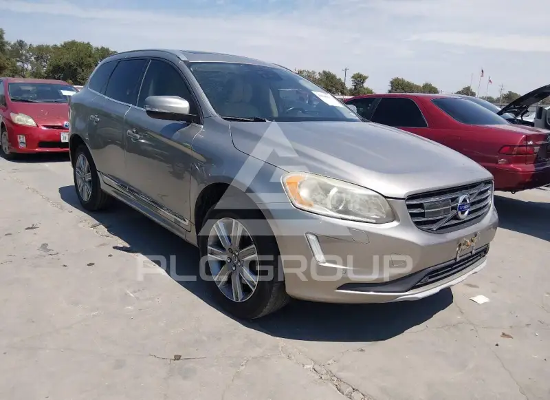 2016 Volvo XC60 photo