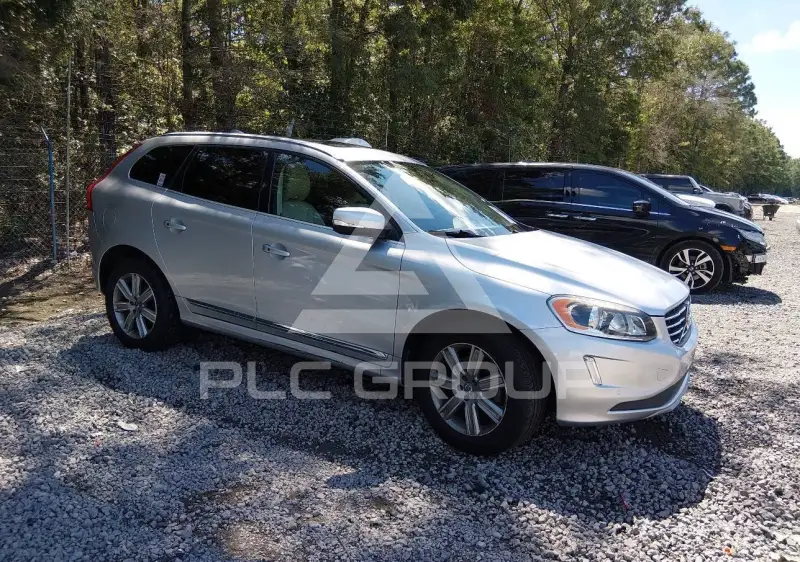 2016 Volvo XC60 photo