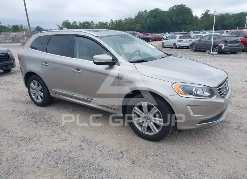 2016 Volvo XC60 photo