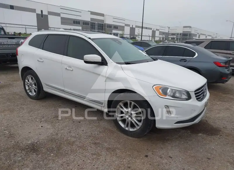 2016 Volvo XC60 photo