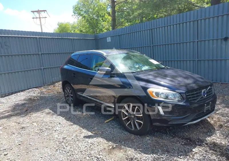 2016 Volvo XC60 фото