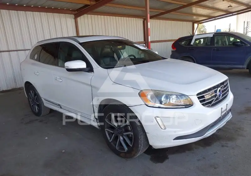 2016 Volvo XC60 фото