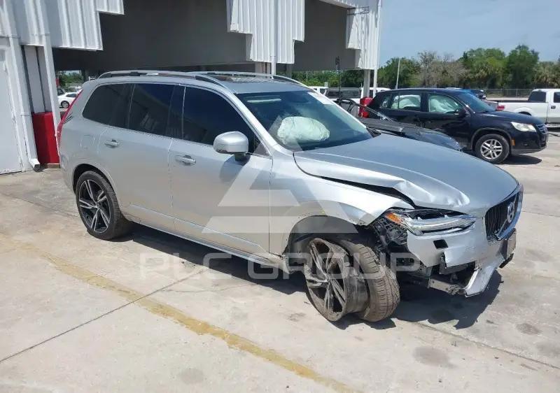 2016 Volvo XC90 фото