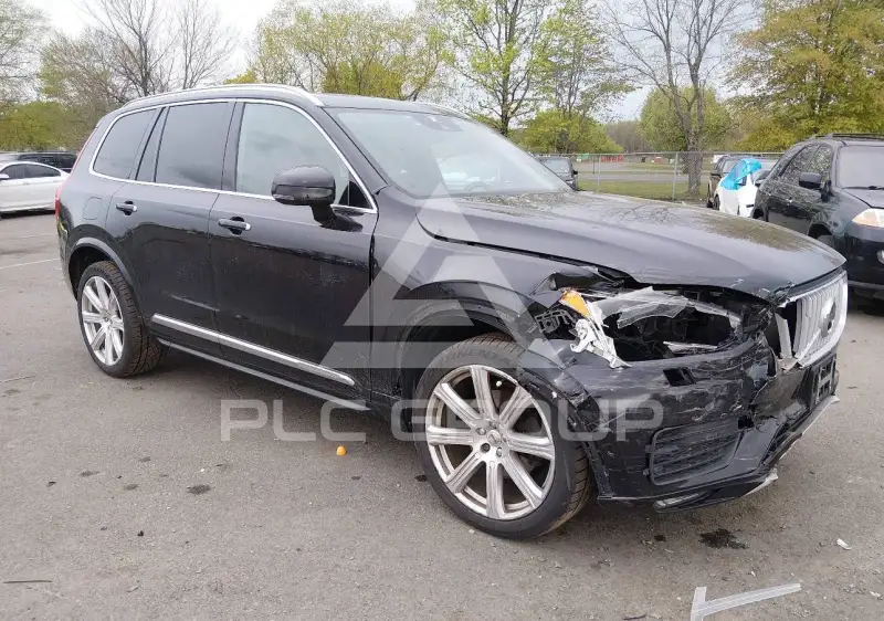 2016 Volvo XC90 фото