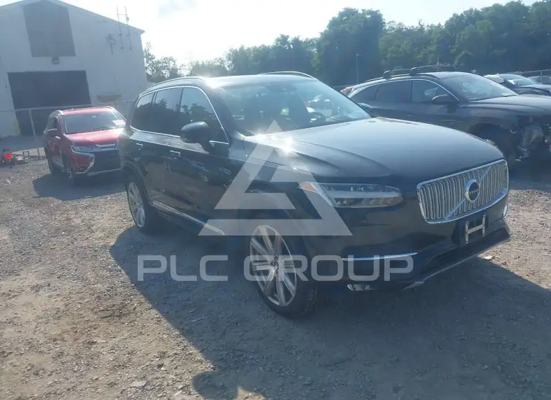 2016 Volvo XC90 фото