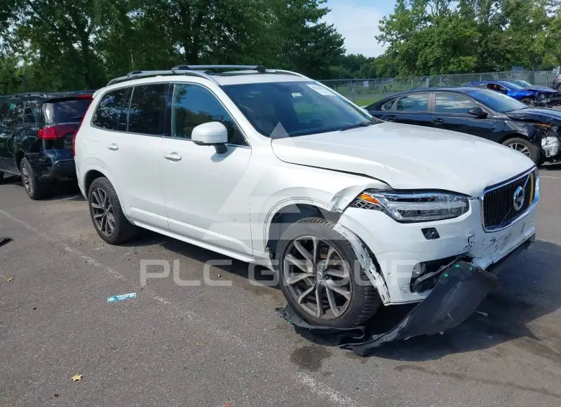 2016 Volvo XC90 photo