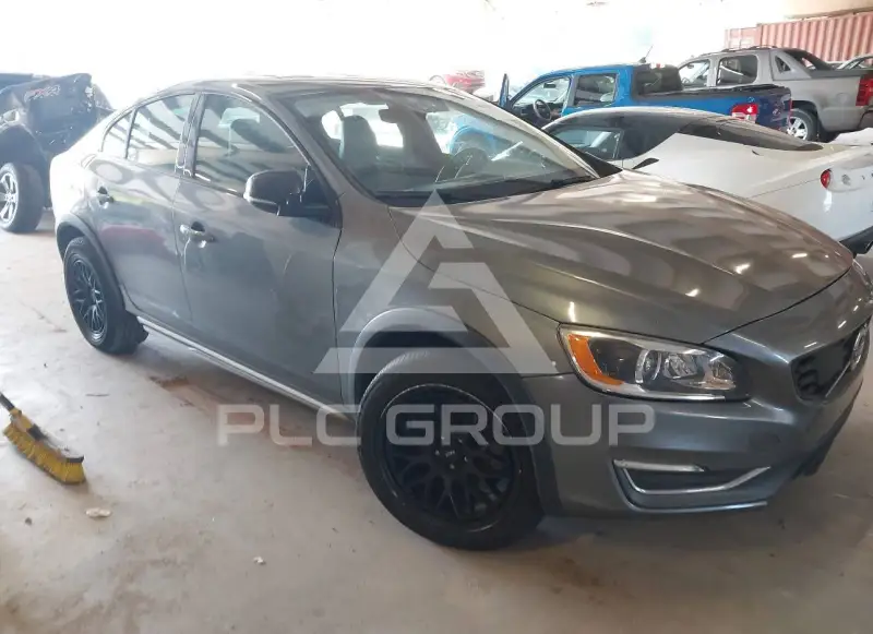 2016 Volvo S60 фото