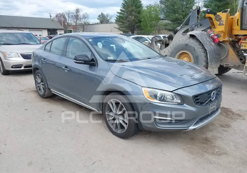 2016 Volvo S60 фото
