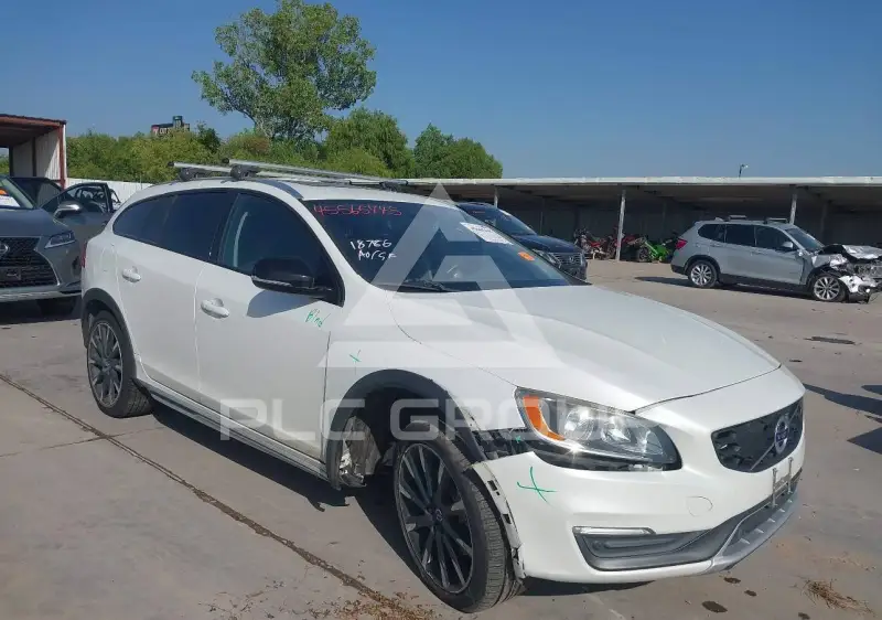 2016 Volvo V60 фото