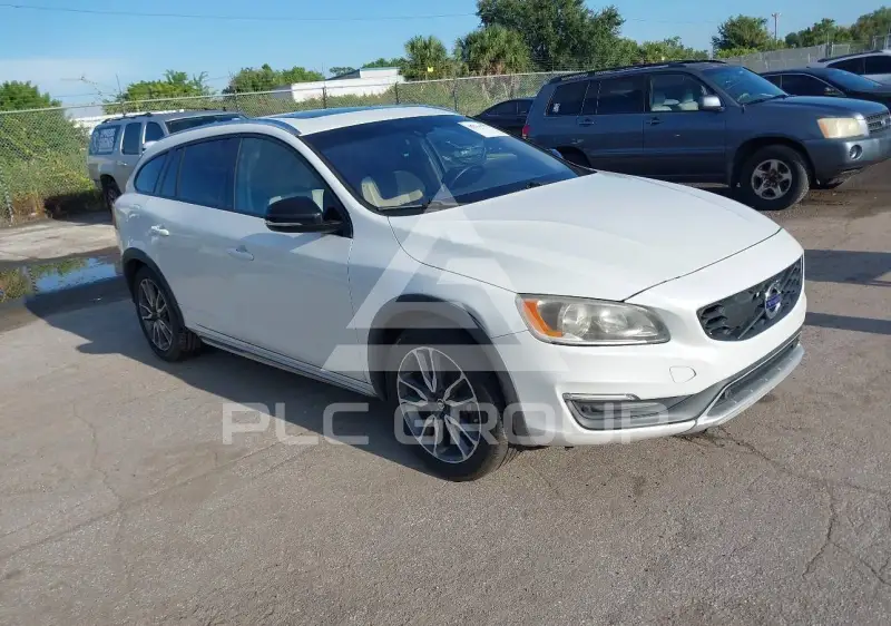 2016 Volvo V60 фото