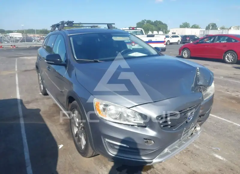 2016 Volvo V60 photo