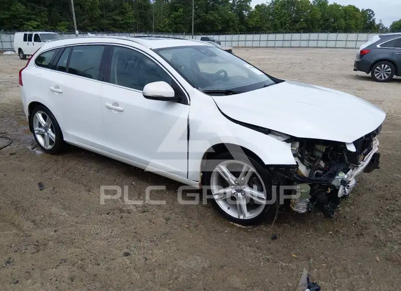 2016 Volvo V60 фото