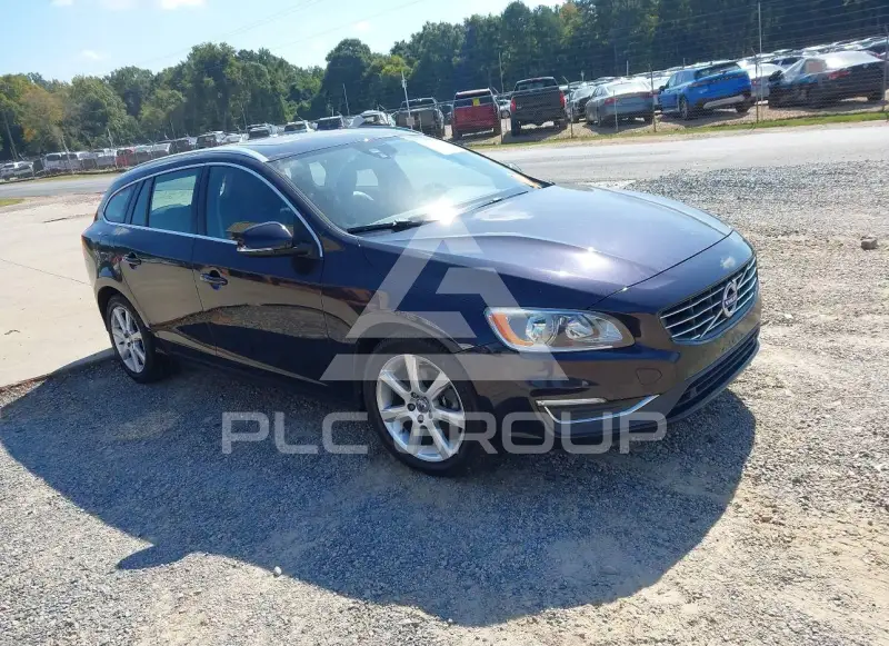 2016 Volvo V60 photo