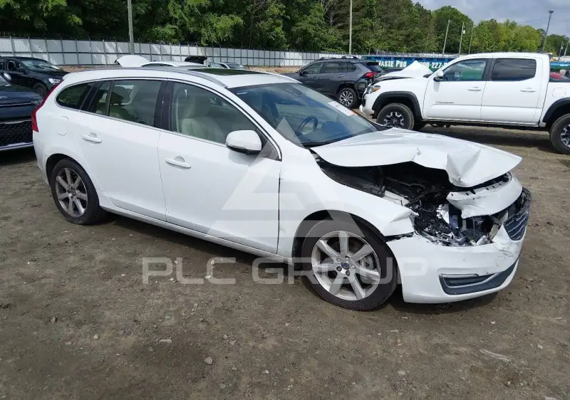 2016 Volvo V60 photo