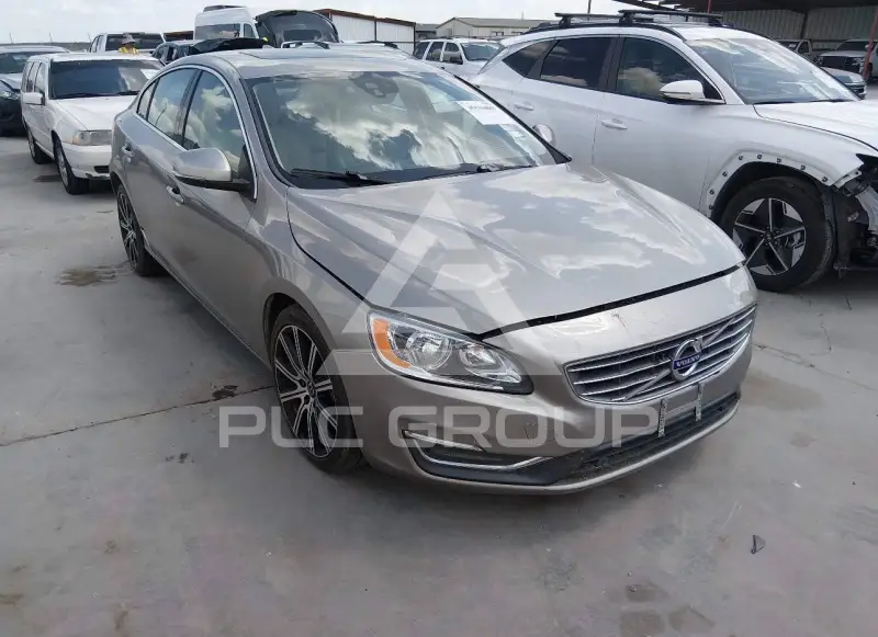 2016 Volvo S60 фото