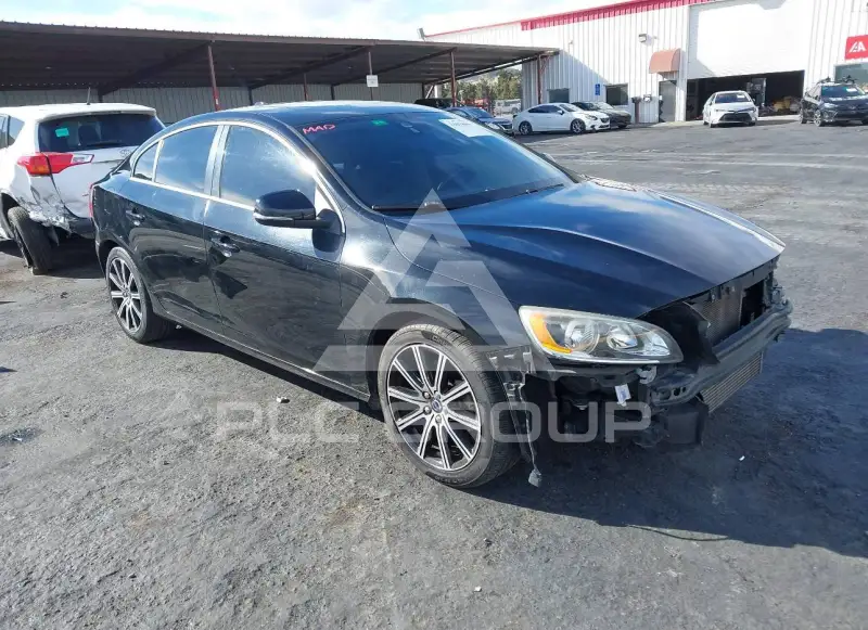 2016 Volvo S60 фото
