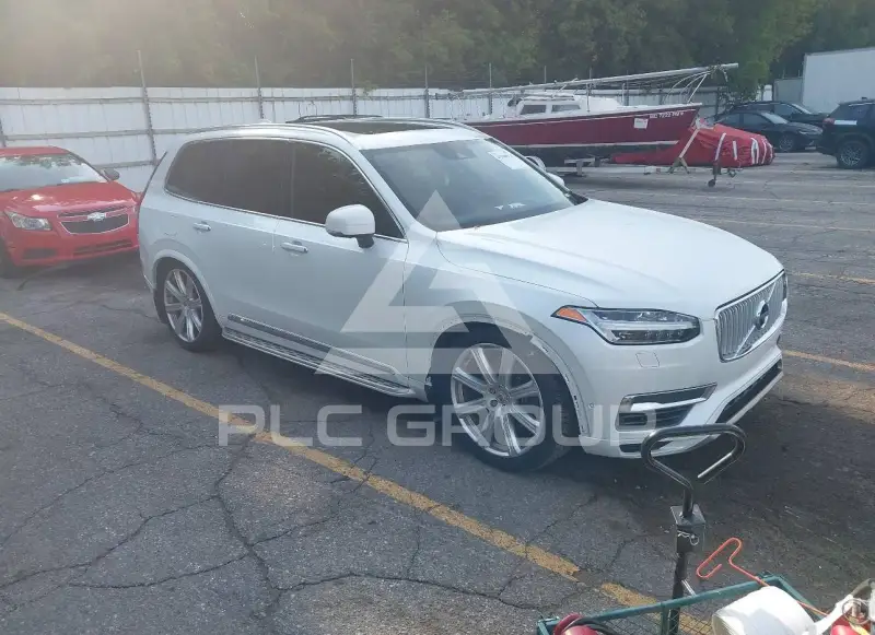 2016 Volvo XC90 photo