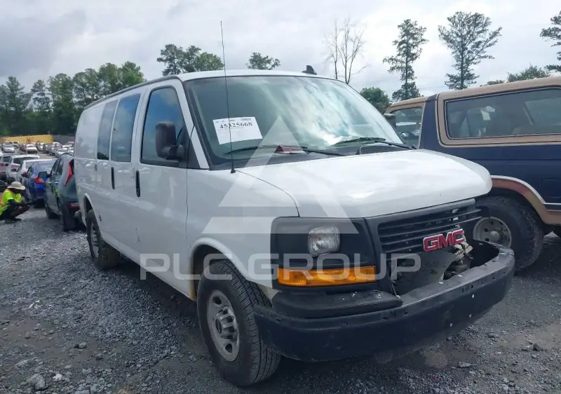 2016 GMC SAVANA photo