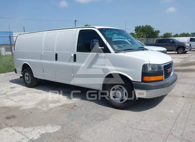 2016 GMC SAVANA photo