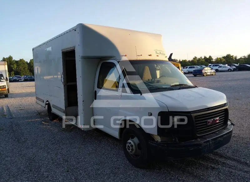 2016 GMC Savana фото
