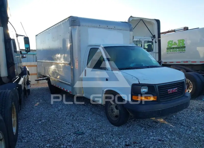 2016 GMC Savana фото