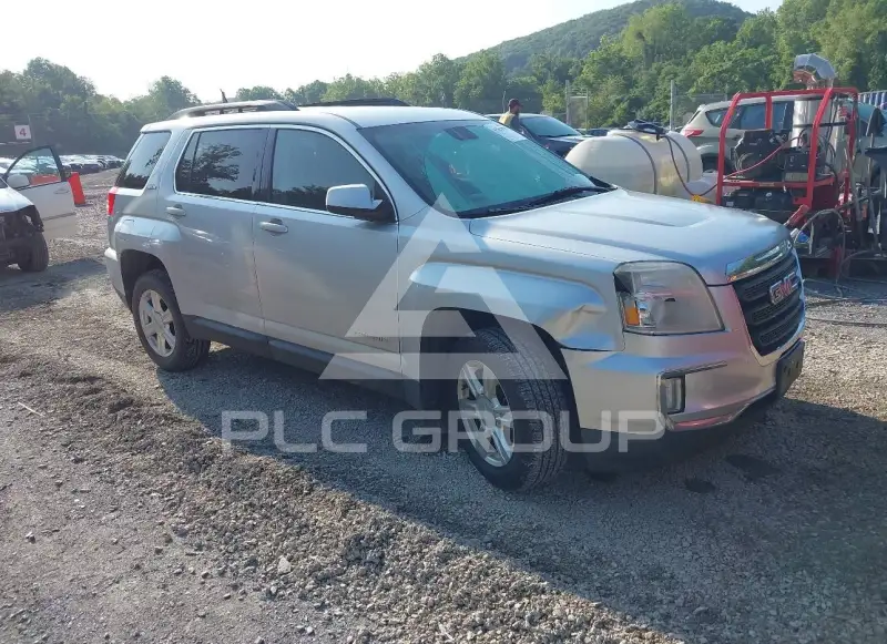 2016 GMC TERRAIN photo