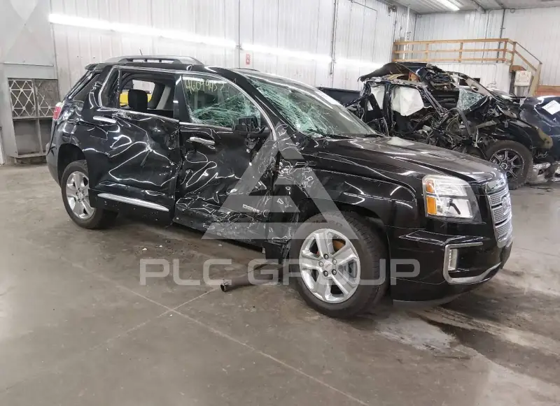 2016 GMC TERRAIN photo