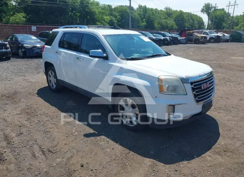 2016 GMC TERRAIN photo