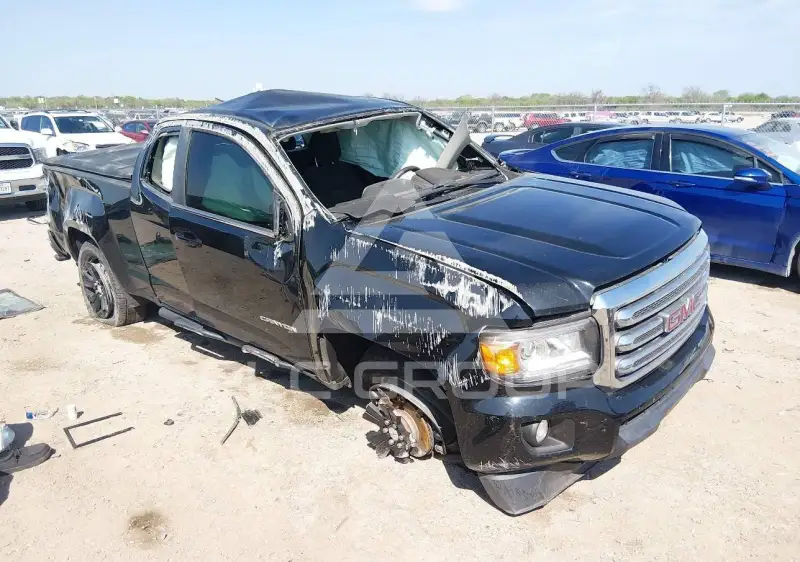 2016 GMC CANYON photo