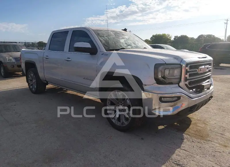 2016 GMC Sierra photo